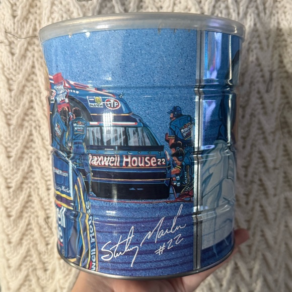 Vintage Maxwell House #22 NASCAR Coffee Tin – Sterling Marlin & Junior Johnson - Picture 2 of 5